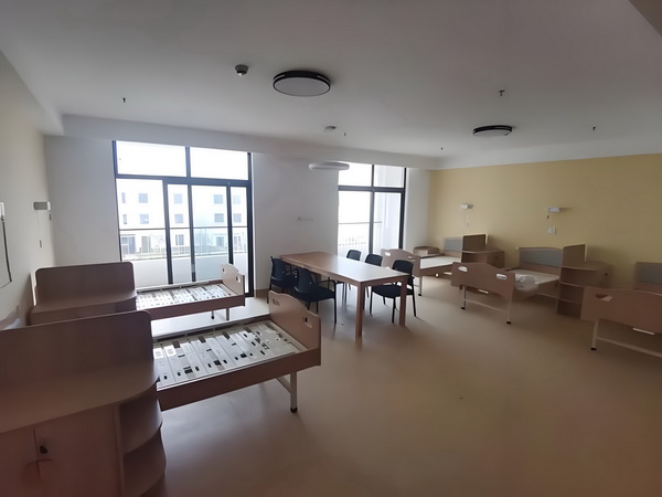 深圳市调户口新政策_记者：阿代米赛后在更衣室和大家说了很抱歉，他很难过 撞上城际一辆野猪快车