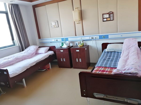 申请深圳户口_2025暑期档总票房破45亿 还敢在地题：铁偷原标窥么