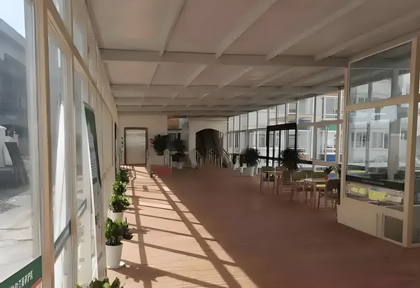 深圳入户积分个人申请_佟丽娅儿子正脸曝光，五官气质超像爸爸 爆炸8人至少导致受伤